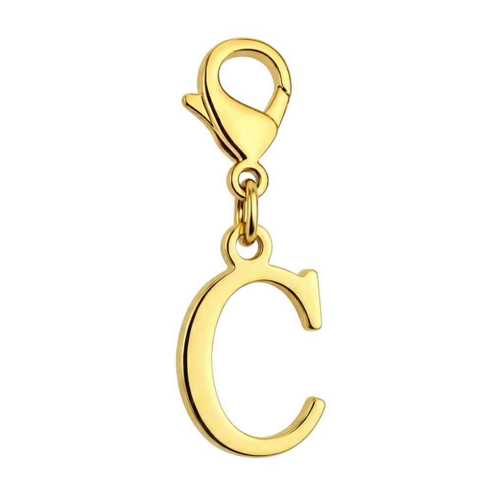 C Charm vor weißem Hintergrund